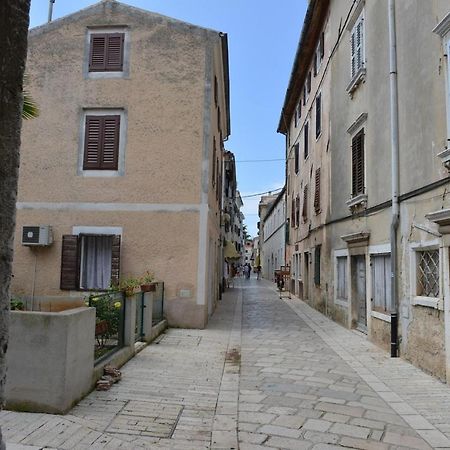 Apartment Andrea Old Town Пореч Екстериор снимка