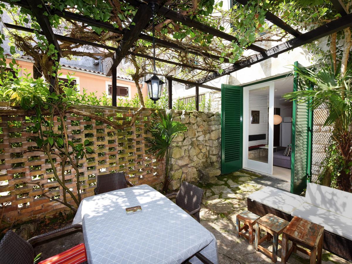 Apartment Andrea Old Town Пореч Екстериор снимка